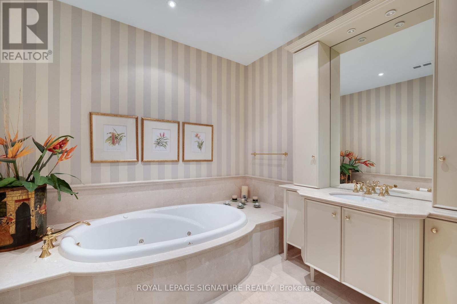 #1004 33 DELISLE AVENUE - Image 27