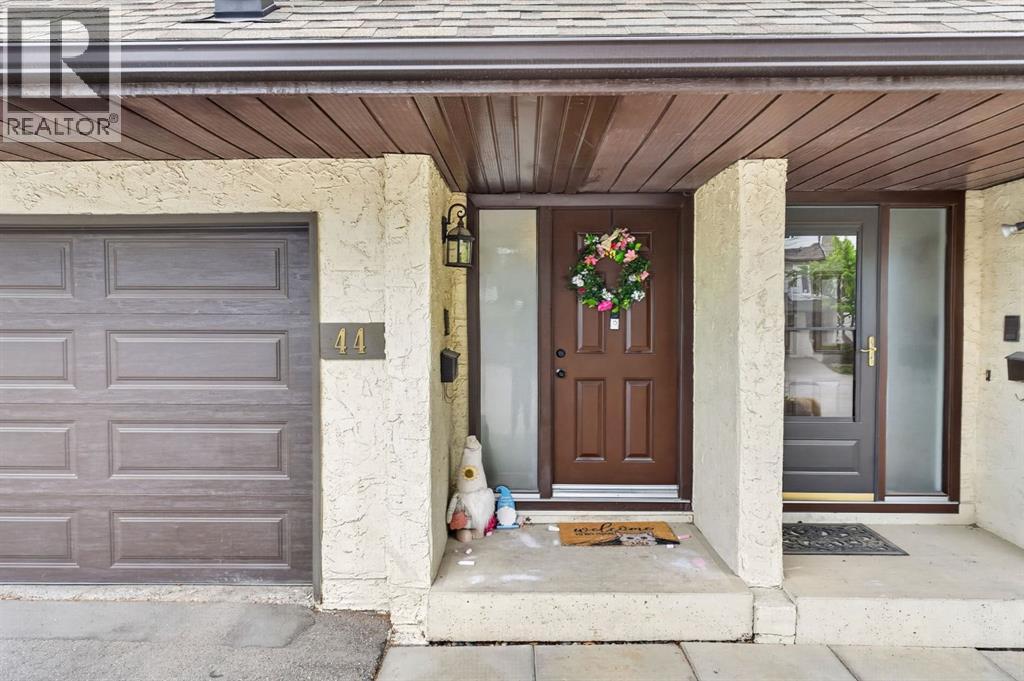 44, 1012 ranchlands Boulevard NW - photo 3