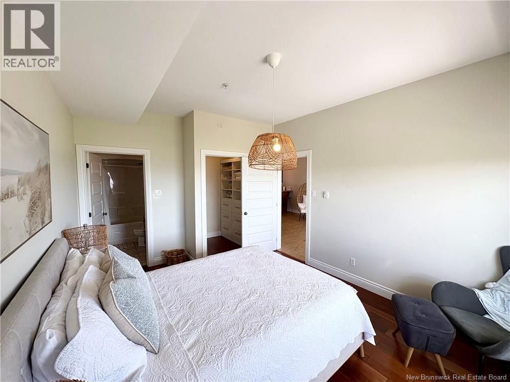 #106 69 Cap Bimet Boulevard - Image 25