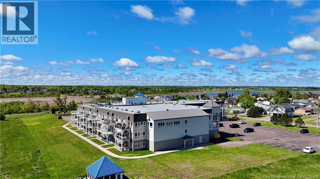 #106 69 Cap Bimet Boulevard - Image 4
