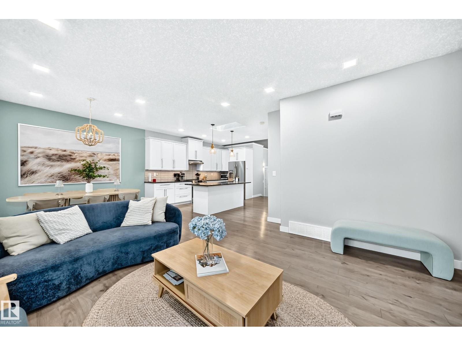 11463 64 ST NW - 16