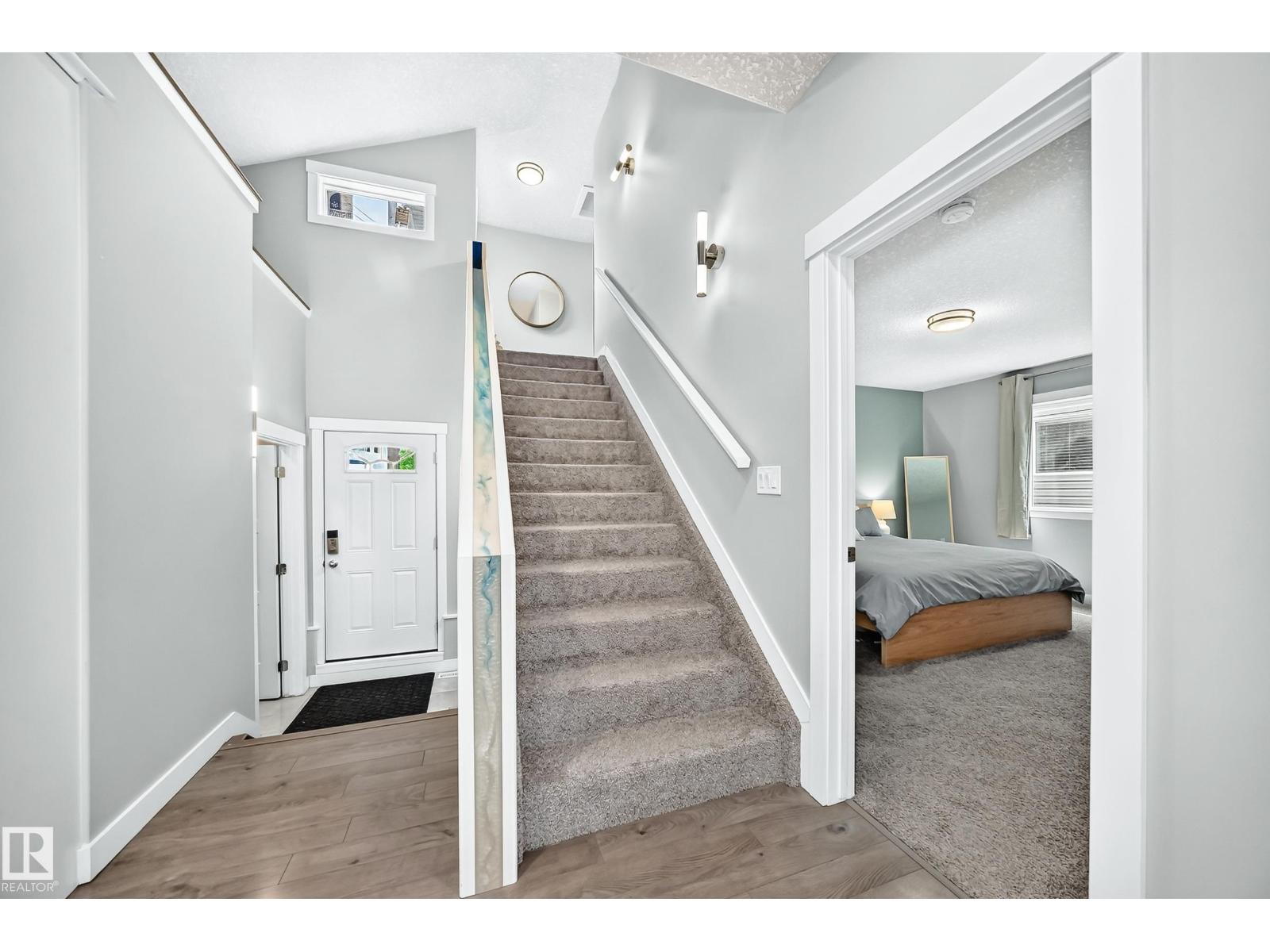11463 64 ST NW - 27