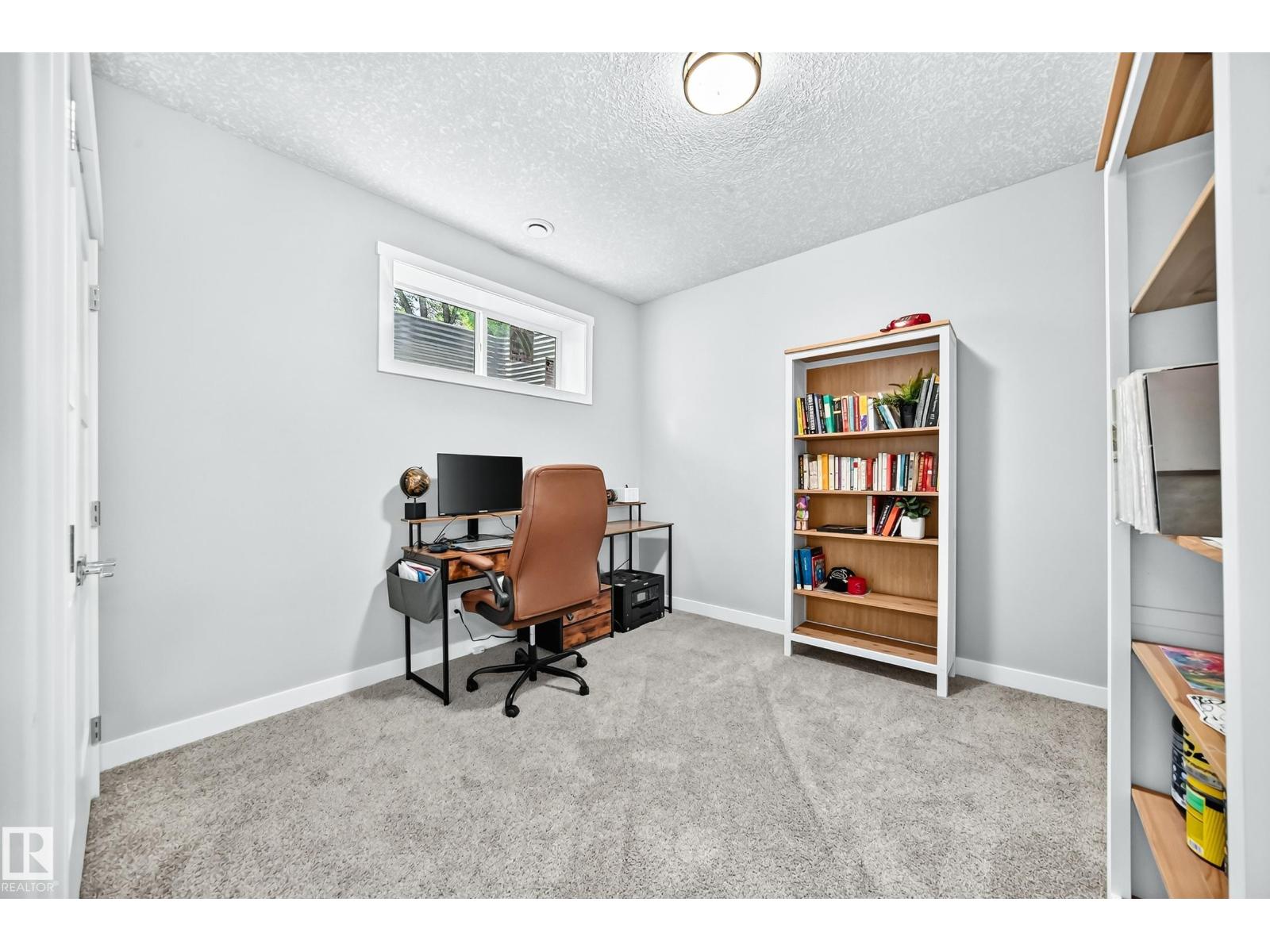 11463 64 ST NW - 46