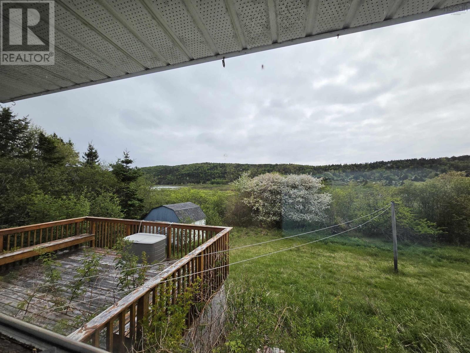 2037 Castle Bay Road - 5