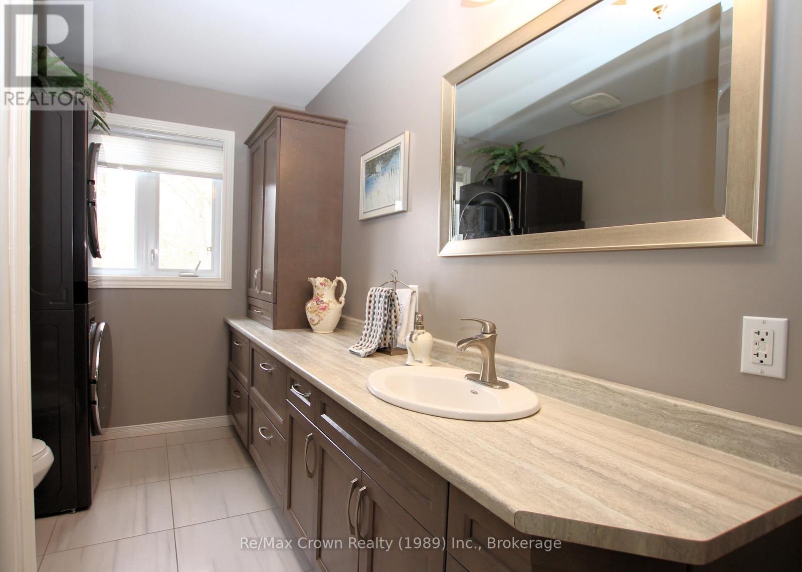 181 NORTH SHORE DRIVE - 19