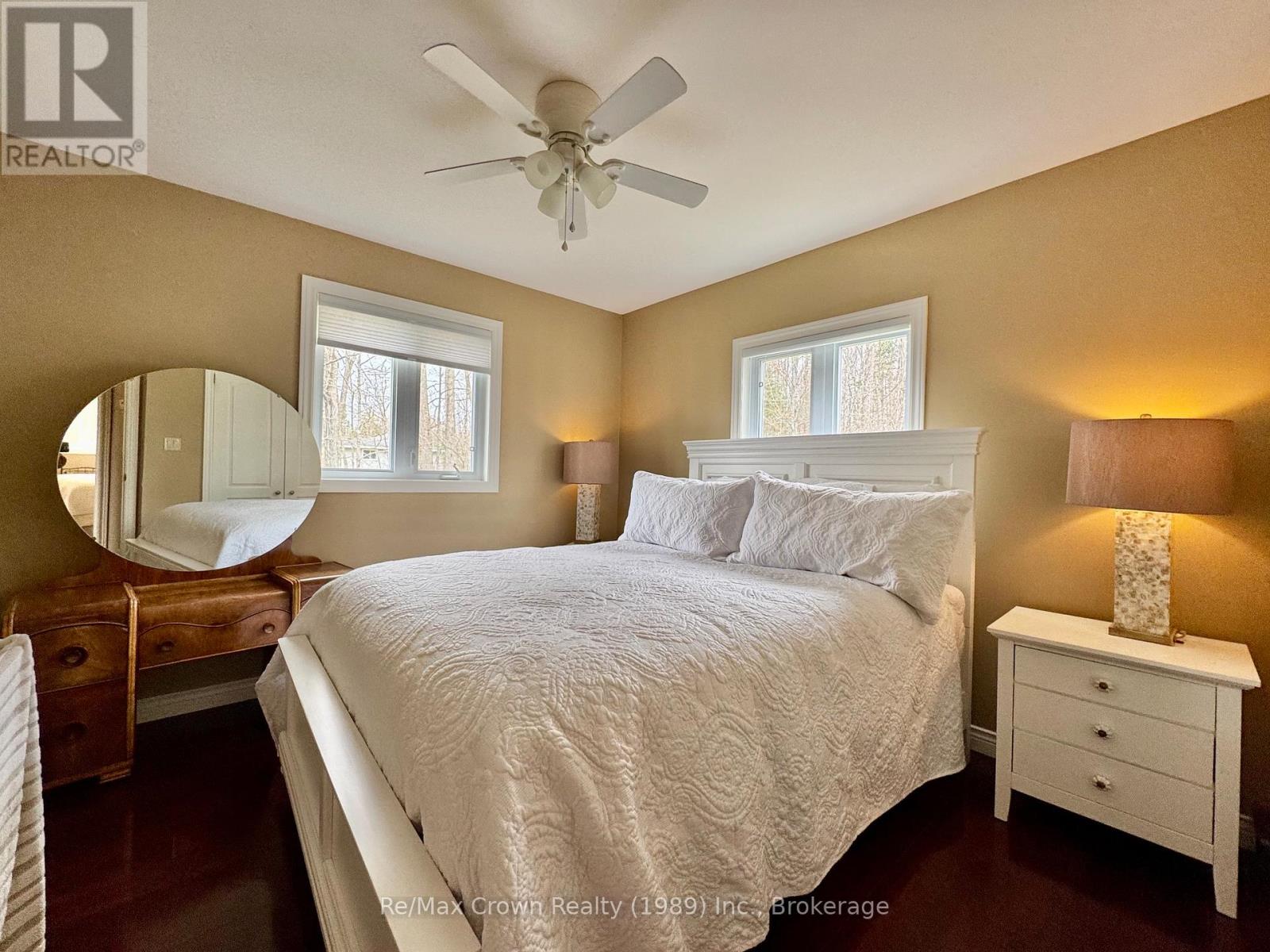 181 NORTH SHORE DRIVE - 17