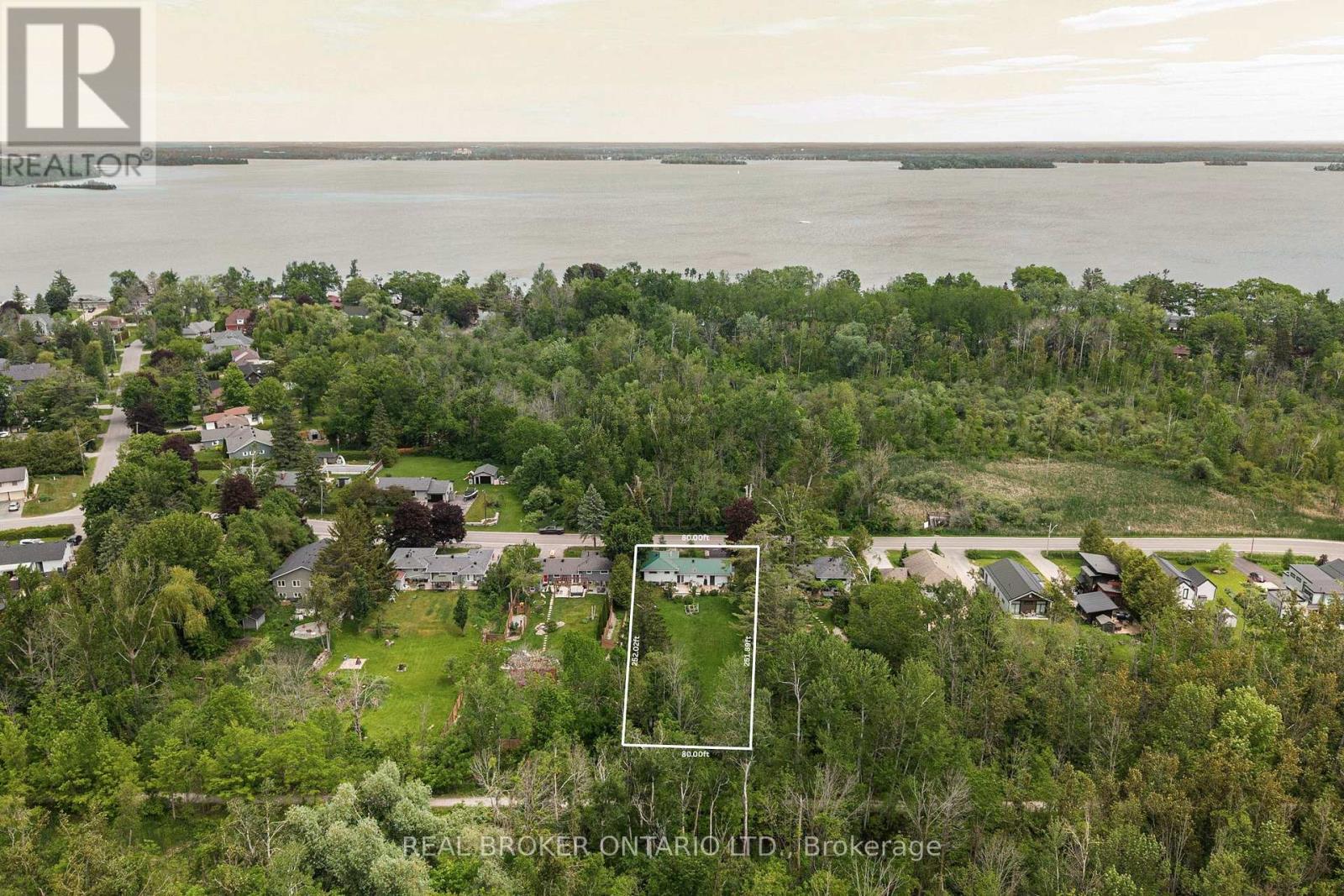 493 BAY STREET - 32
