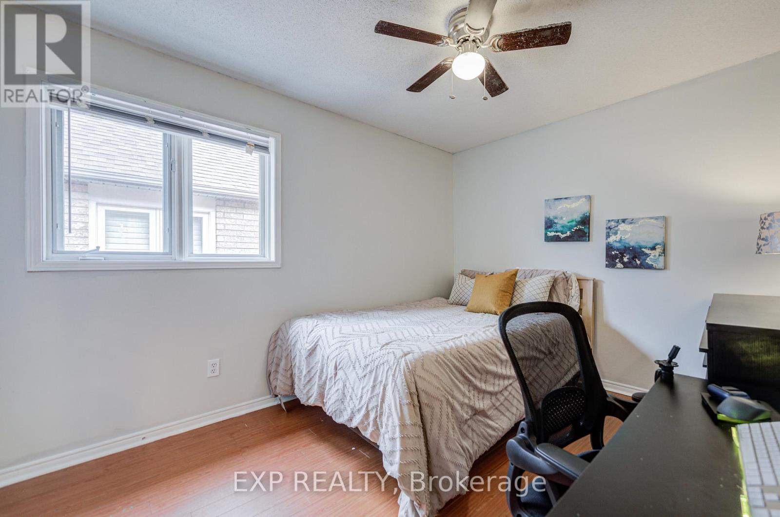 211 SOPHIA ROAD - 23