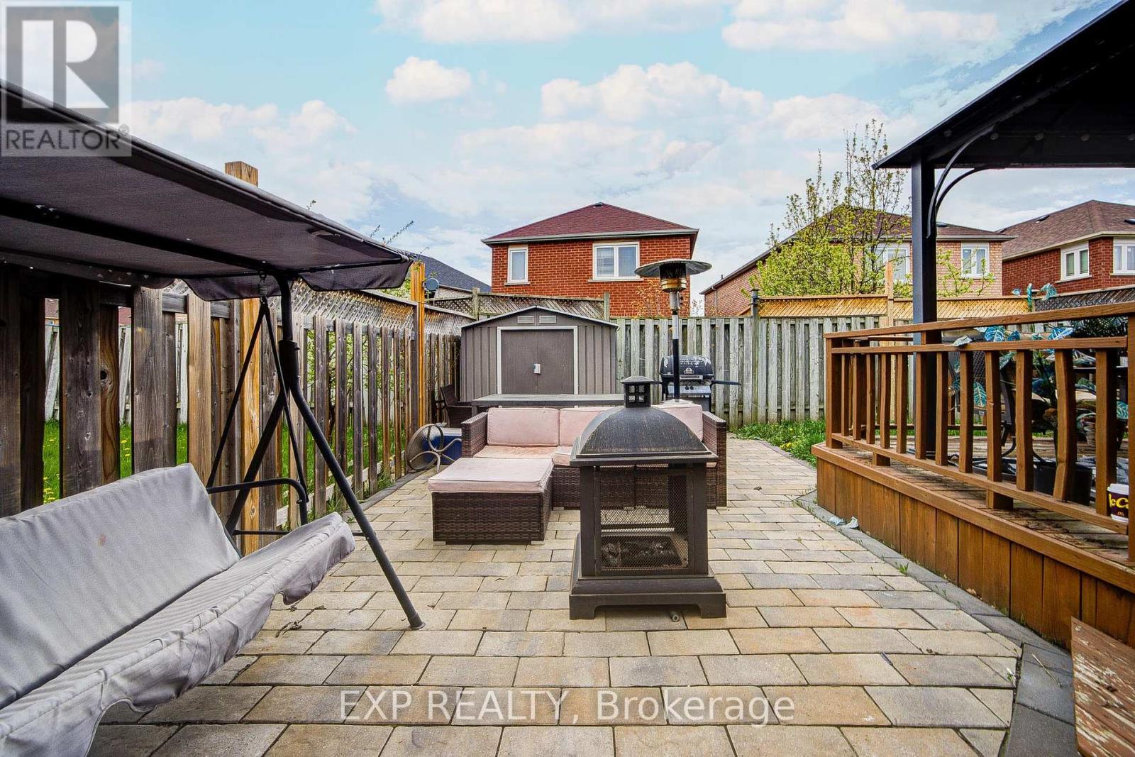 211 SOPHIA ROAD - 40