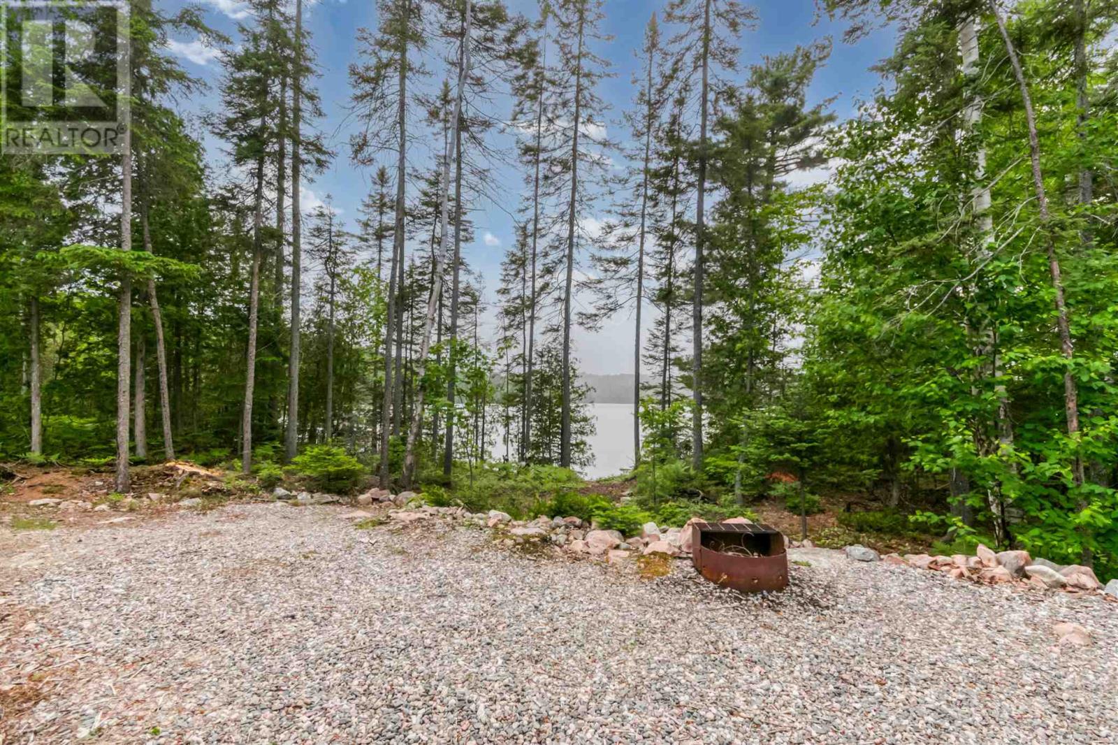 1456 Dunlop Shores RD - 12
