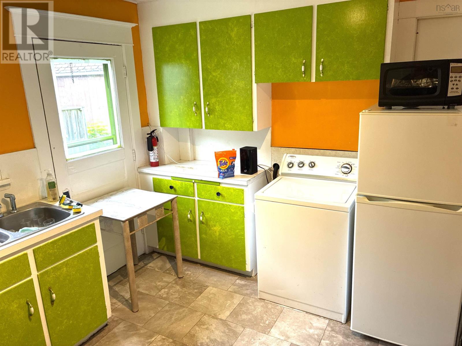 1 DEXTER Avenue - 12