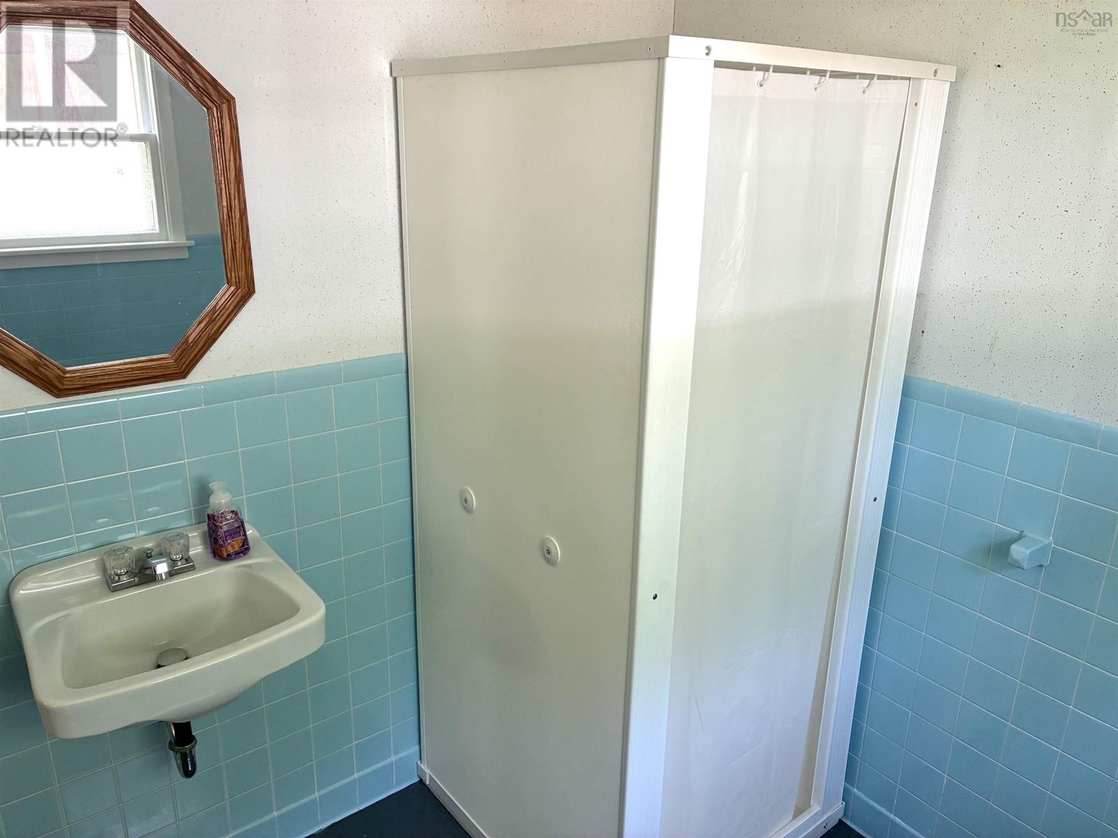 1 DEXTER Avenue - 30