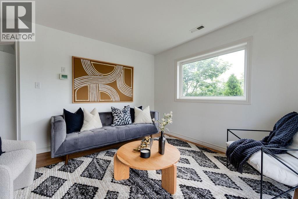 #222 1390 LAUZON ROAD - 7