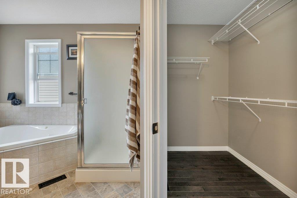 109 BAIE MASSON ST — photo 31