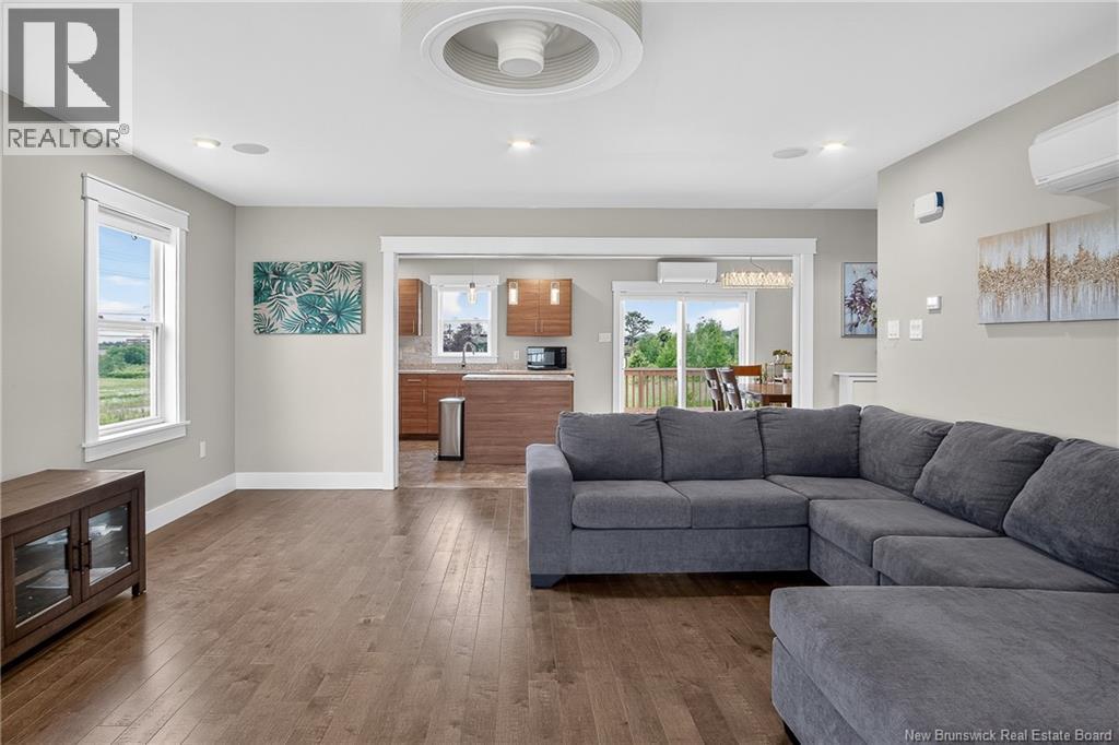7 Mosaic Drive - Image 8