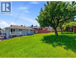 1218 Chamberlain Drive, North Vancouver, BC V7K1P3 Photo 18