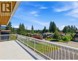 1218 Chamberlain Drive, North Vancouver, BC V7K1P3 Photo 25