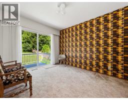 1218 Chamberlain Drive, North Vancouver, BC V7K1P3 Photo 14