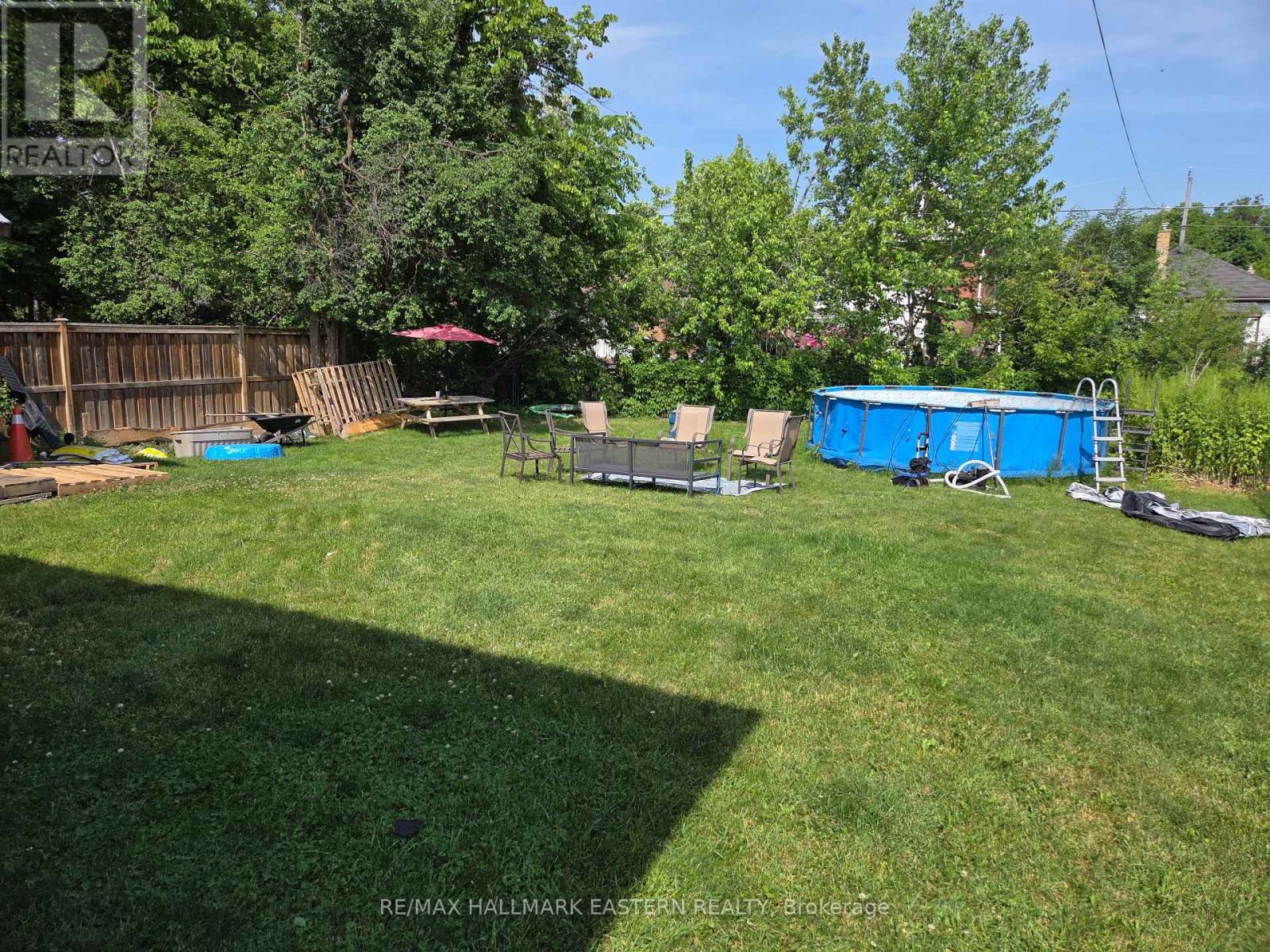 618 DONEGAL STREET - 11