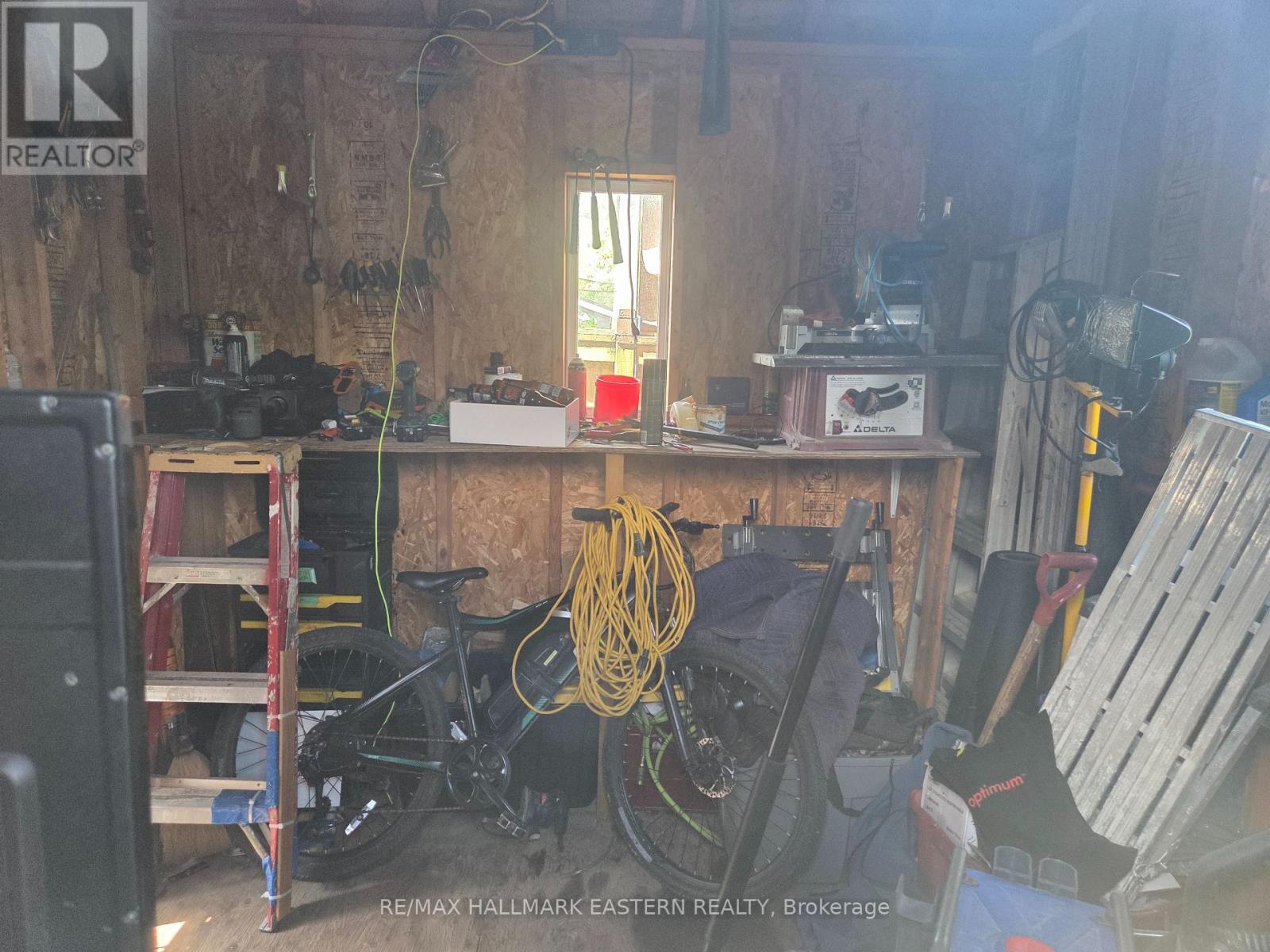 618 DONEGAL STREET - 13