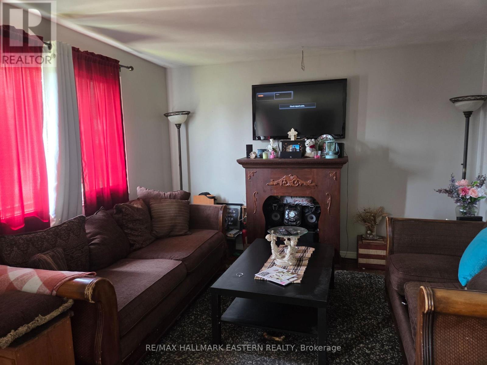 618 DONEGAL STREET - 3