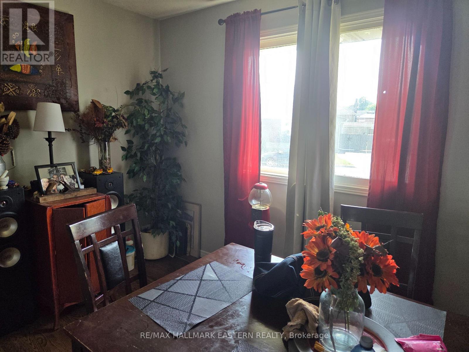 618 DONEGAL STREET - 4