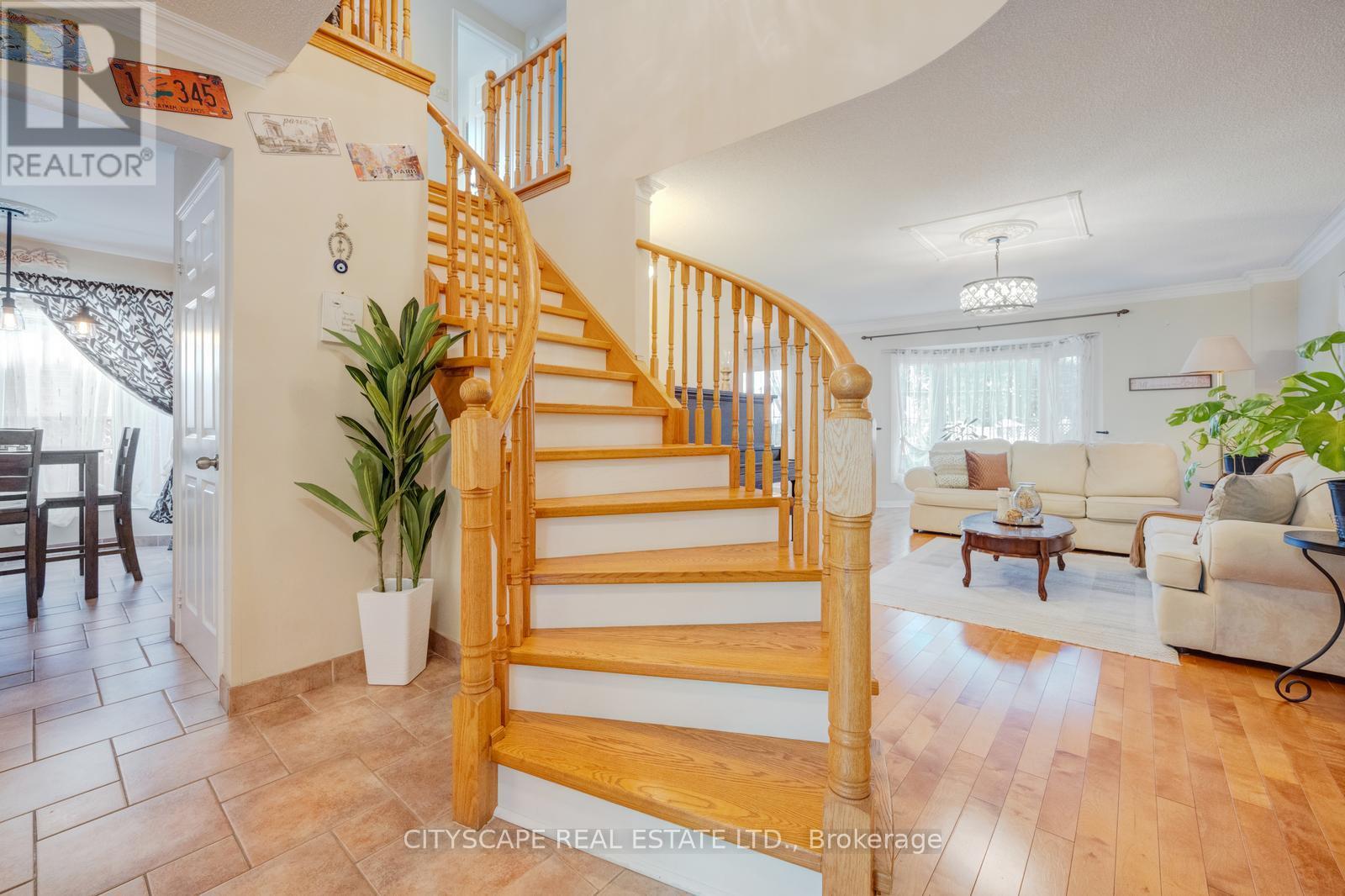 301 KINGSBRIDGE GARDEN - 22