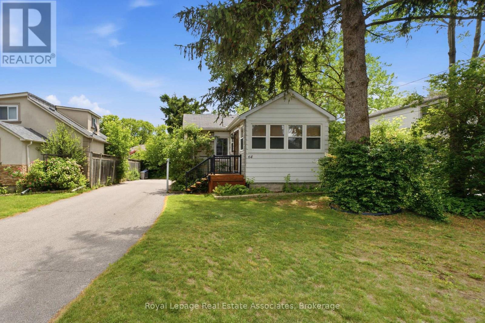 64 EAGLEWOOD BOULEVARD - 3