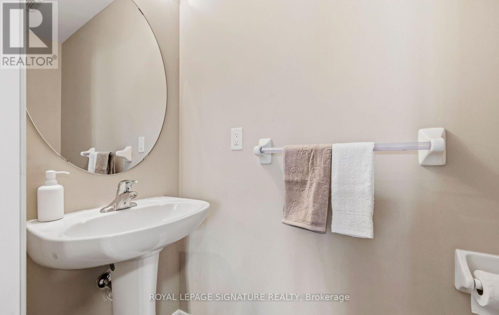 476 NAIRN CIRCLE - 18