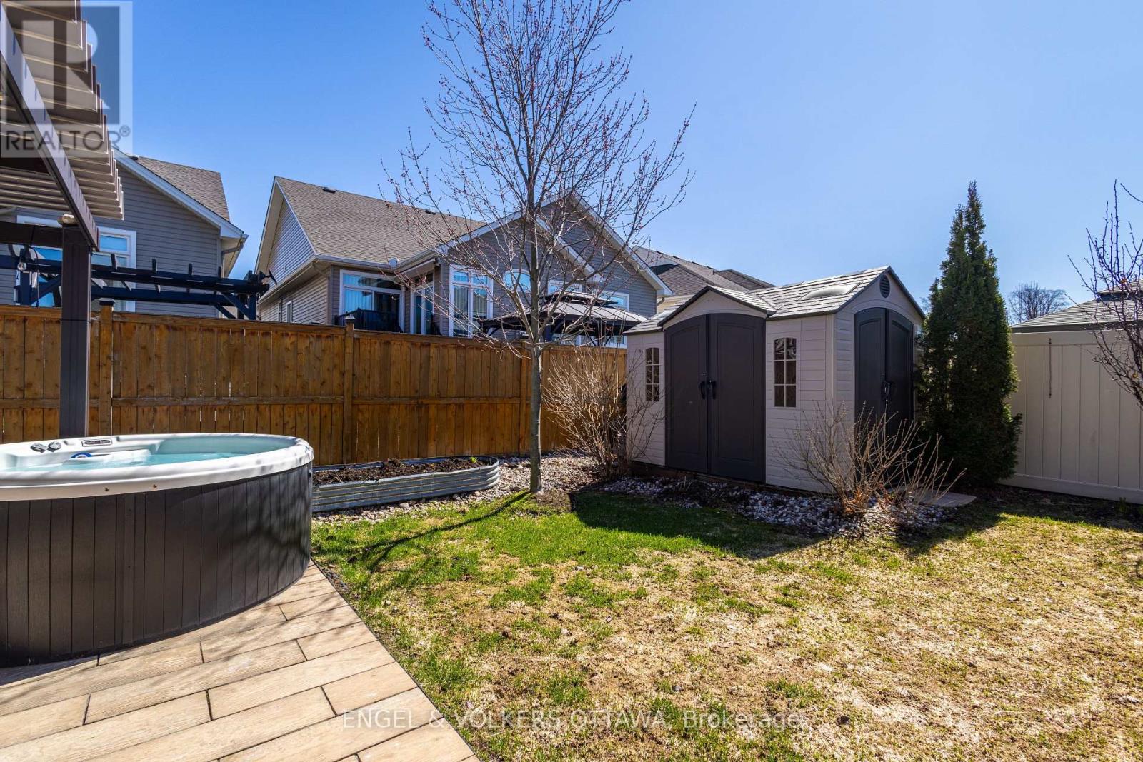 3 Bed, 3 Bath House for Sale in Ottawa – 865 TEWIN CIRCLE, Ottawa – MLS# X13452092 - Image 38