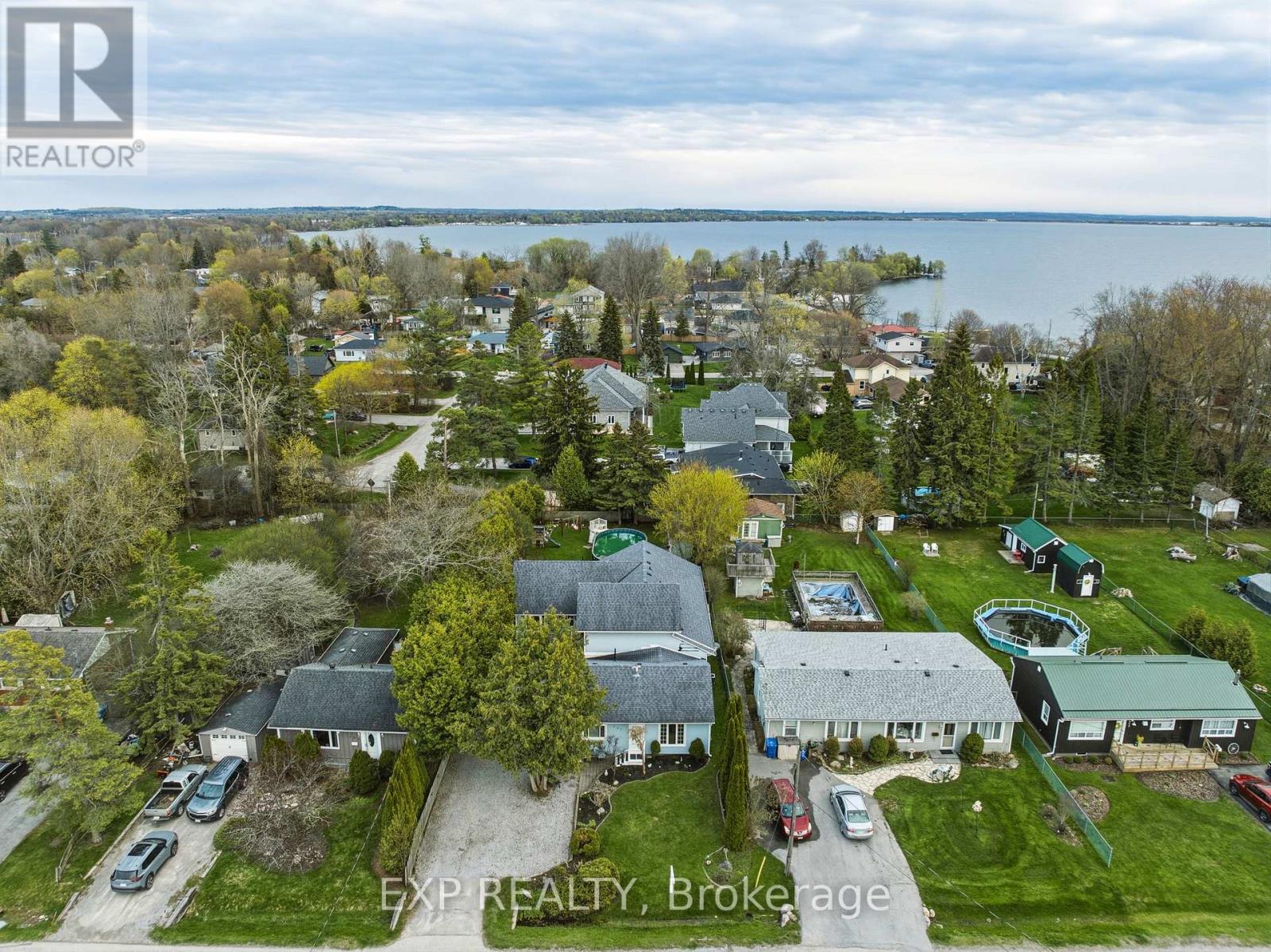 287 ELMVIEW GARDENS - 2