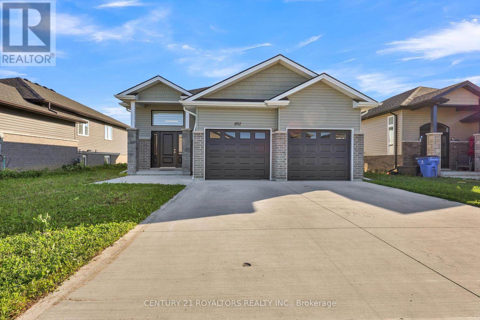 802 KEIL DRIVE - 1