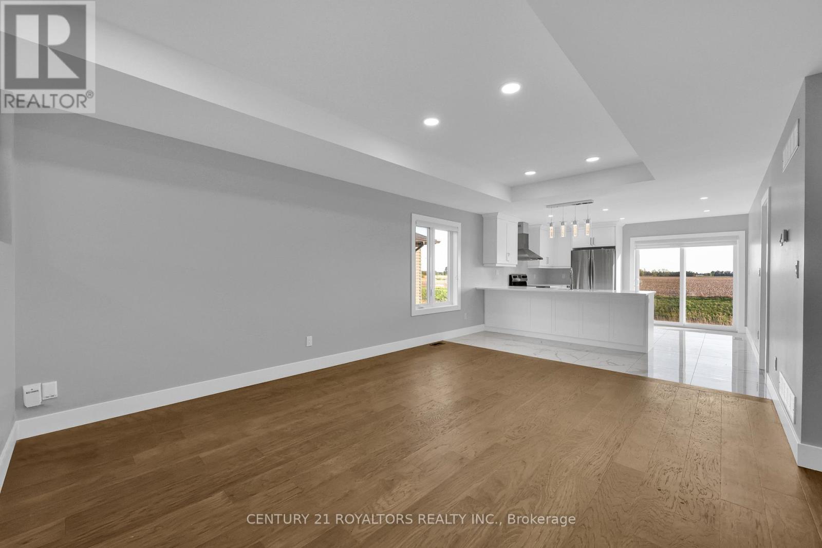 802 KEIL DRIVE - 10