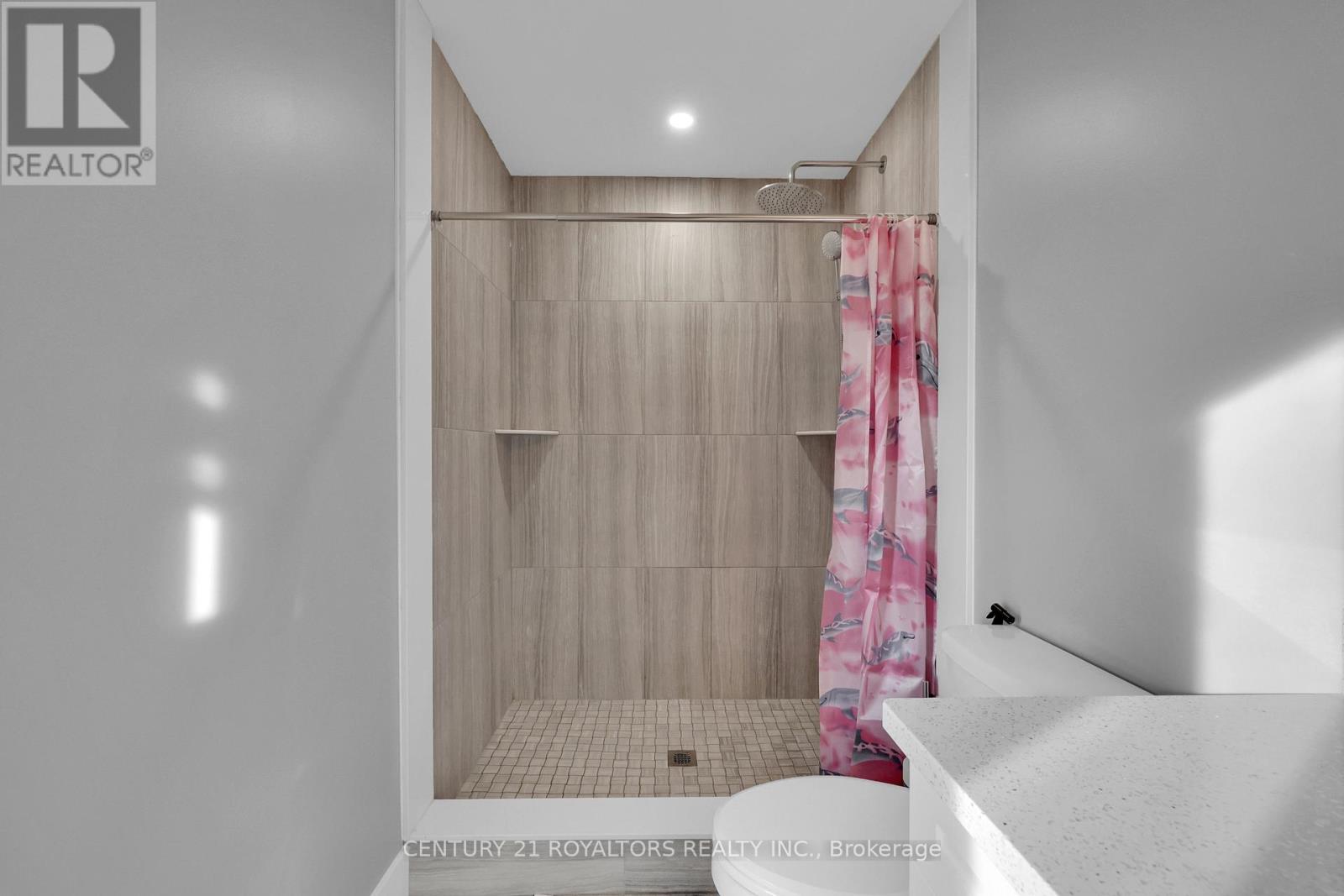 802 KEIL DRIVE - 41