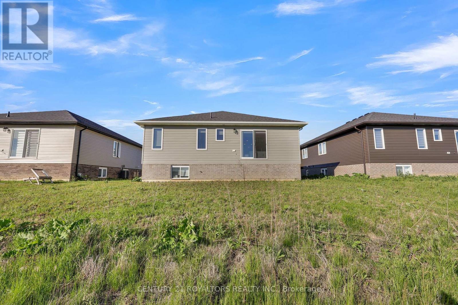 802 KEIL DRIVE - 45