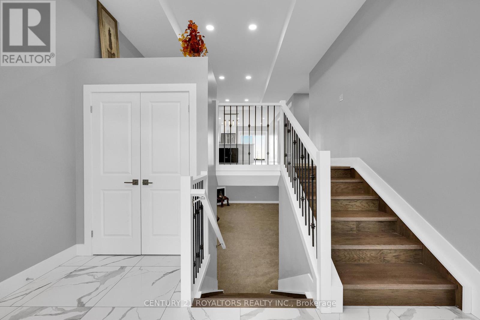802 KEIL DRIVE - 6