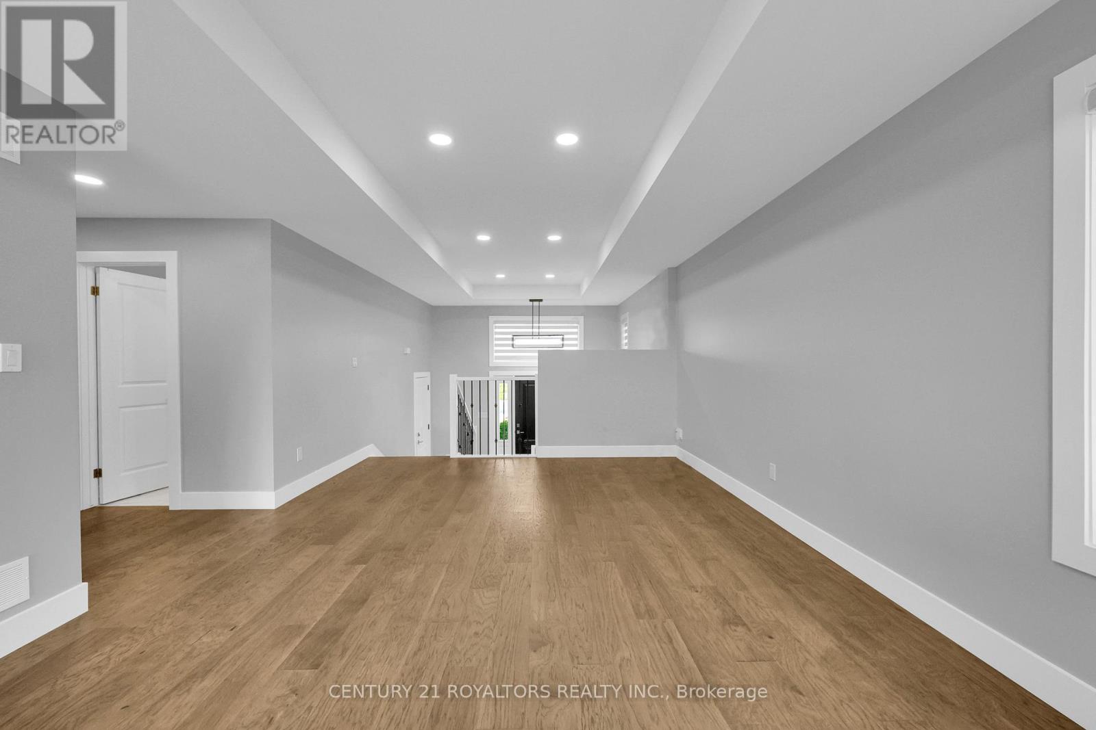 802 KEIL DRIVE - 7
