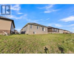 802 Keil Drive, Chatham Kent, ON N7M0T4 Photo 44
