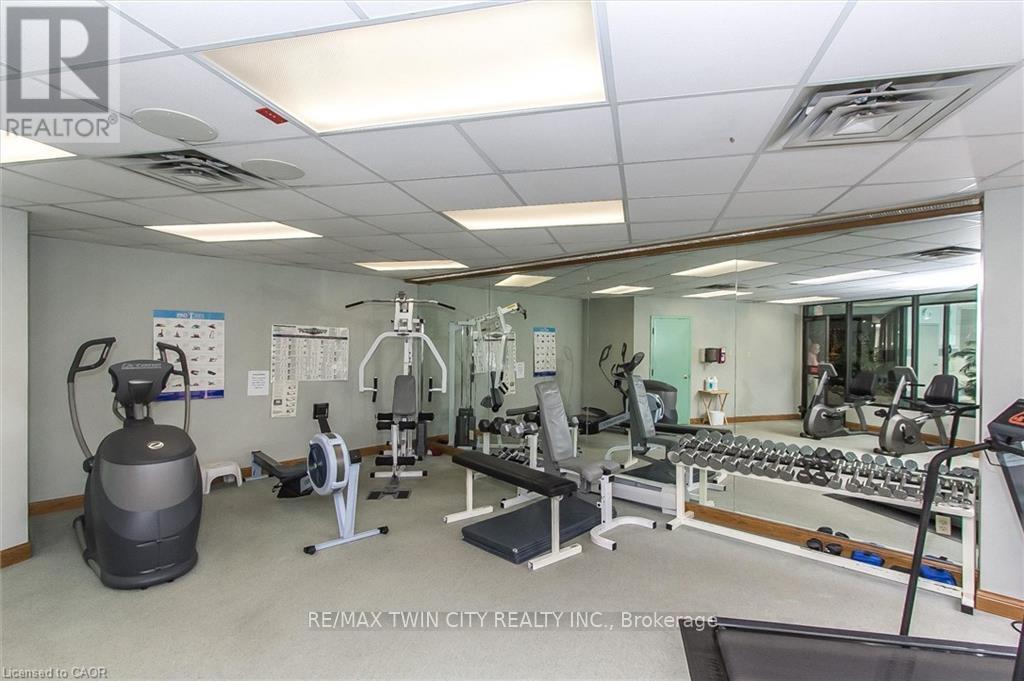 #602 6 WILLOW STREET - Image 40