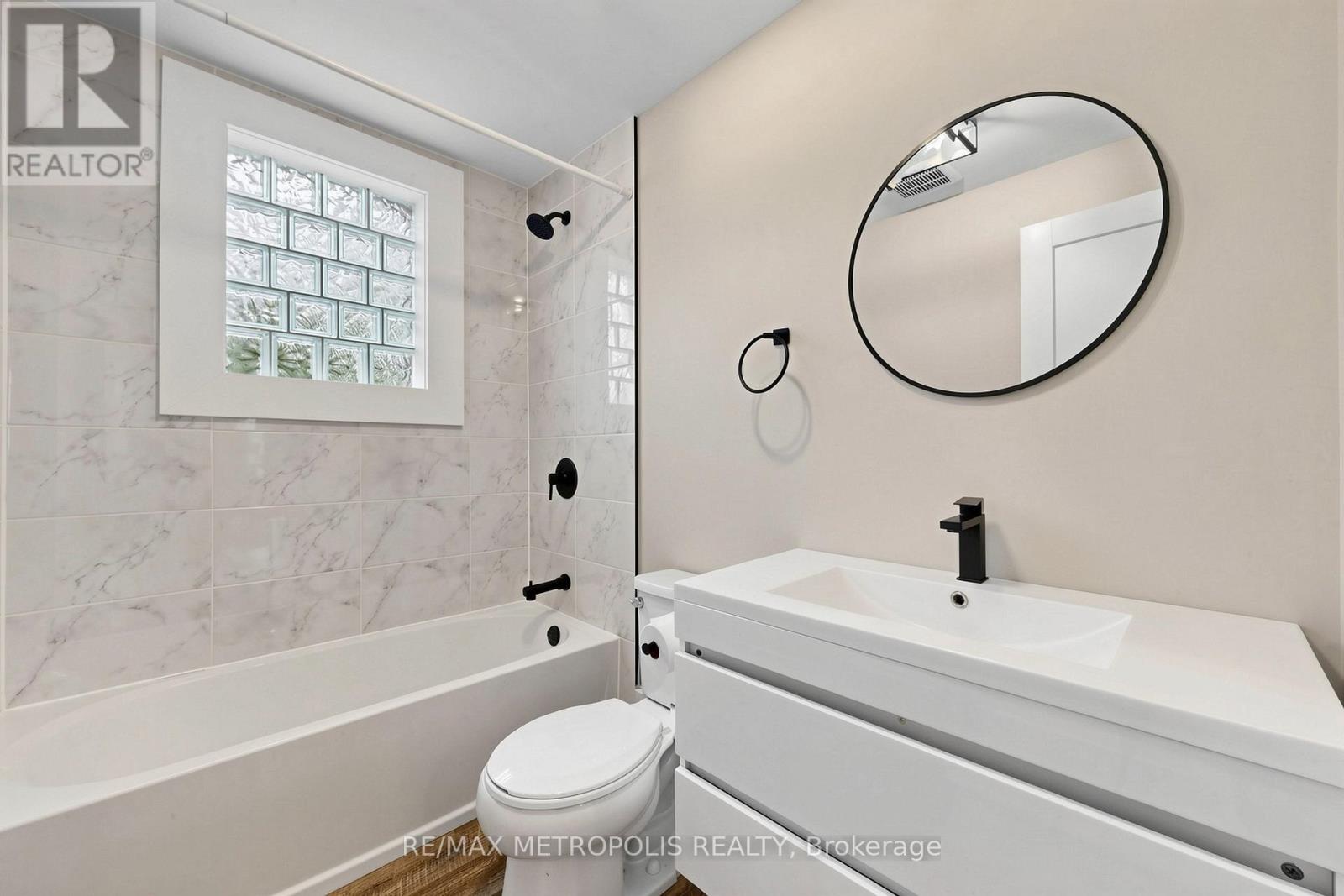 41 ALBERT STREET - 10