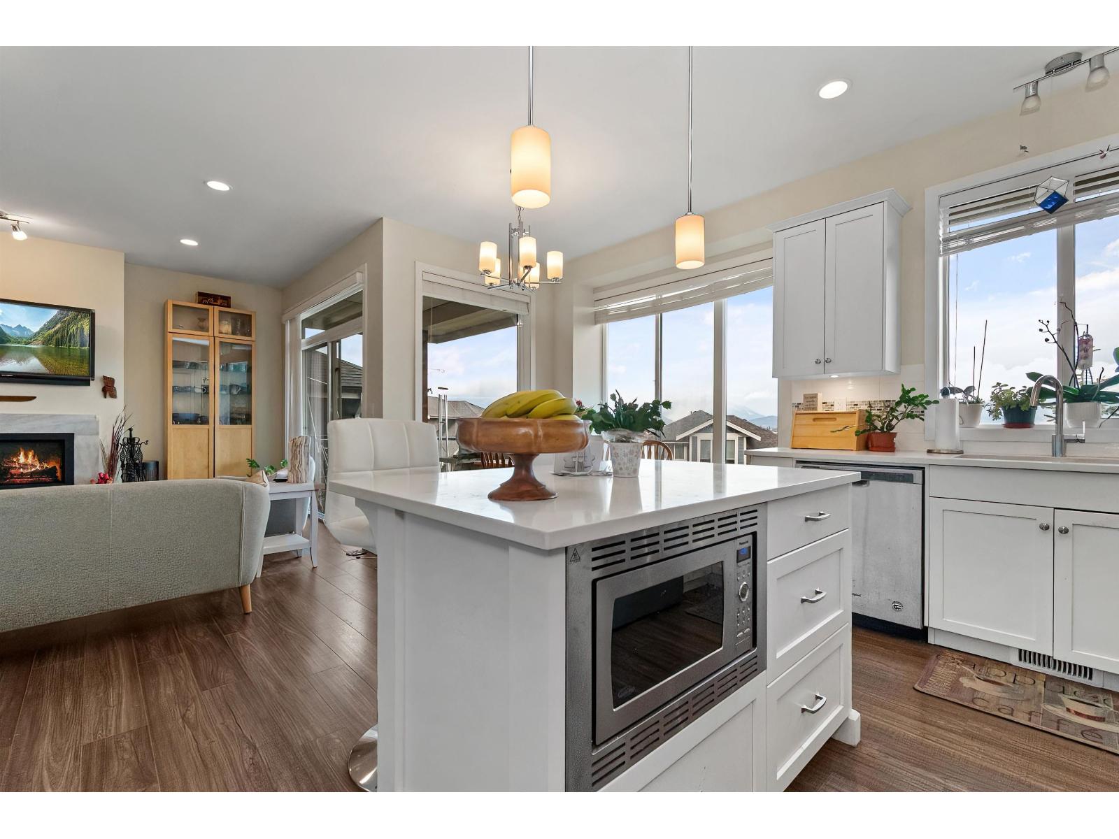 41 50634 LEDGESTONE PLACE, Eastern Hillsides, Chilliwack