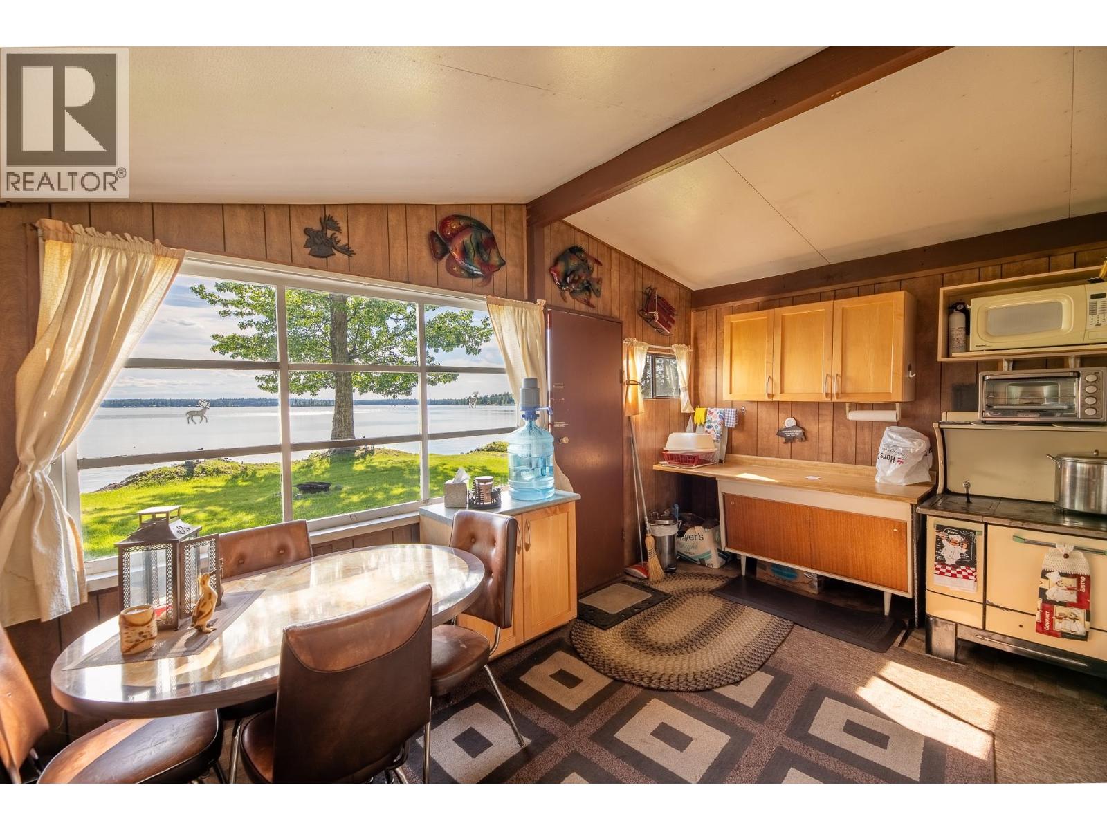 7532 MAGNUSSEN ROAD - Image 7