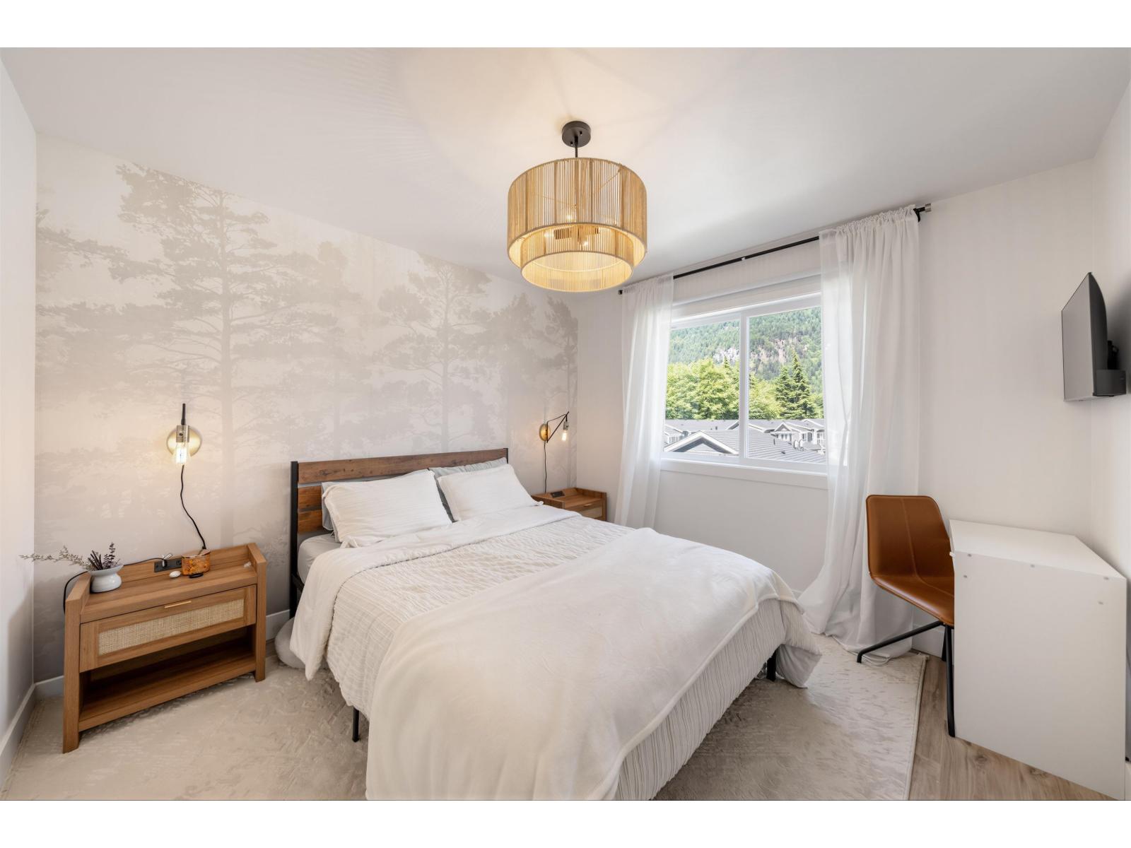 16 750 HOT SPRINGS ROAD, Harrison Hot Springs, Harrison Hot Springs