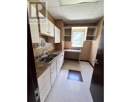 7-9 Roddick Crescent thumbnail 18