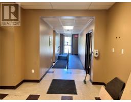 7-9 Roddick Crescent thumbnail 29