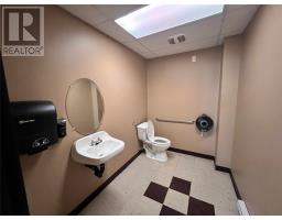 7-9 Roddick Crescent thumbnail 7