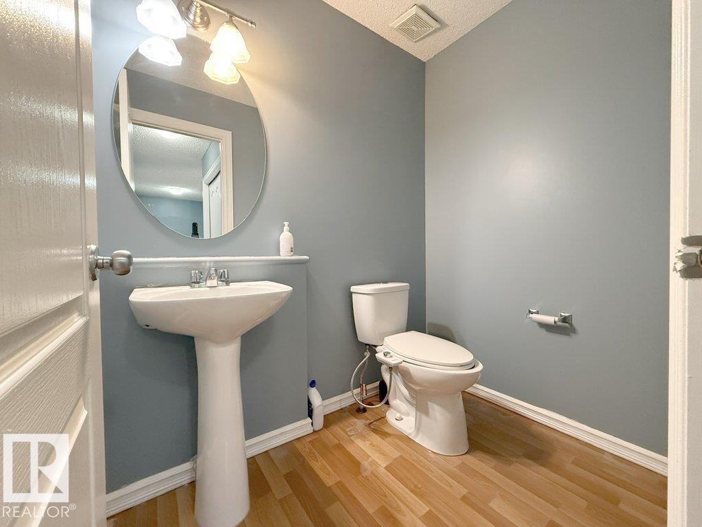 3347 24 AV NW - 13