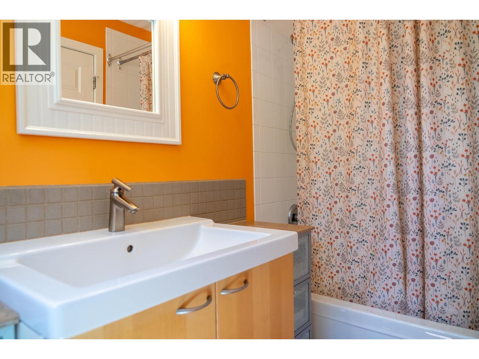 7913 SWANSON VIEW DRIVE, Pender Island