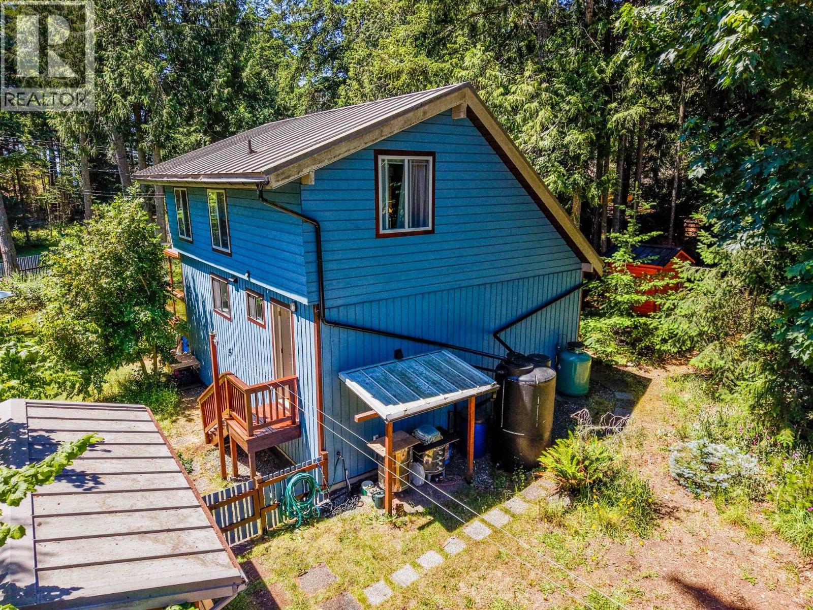 7913 SWANSON VIEW DRIVE, Pender Island