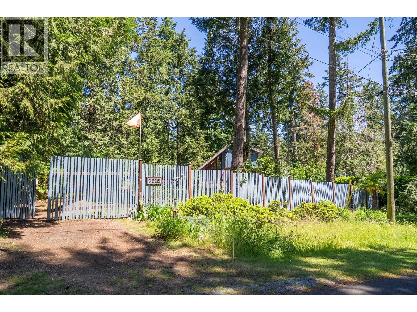 7913 SWANSON VIEW DRIVE, Pender Island